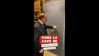 Miniature : Dans la Cave Plaza Athénée