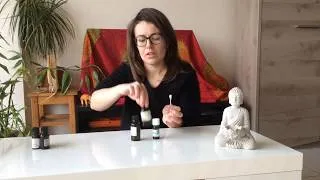 Miniature : Soigner ses boutons avec les huiles essentielles
