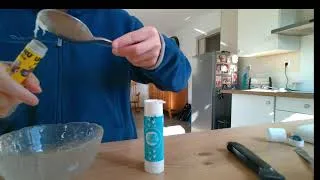 Miniature : Refaire une colle