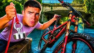 Miniature : PÊCHER AVEC UN MINI AIMANT SURPUISSANT DANS UNE RIVIÈRE ABANDONNÉE ! 😱