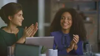 Miniature : Débat : Les Défis et Opportunités de l’Entrepreneuriat Féminin en Afrique – Vos Opinions Comptent !