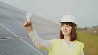 Miniature : Comment les Femmes Africaines Transforment l’Avenir : 5 Projets Innovants à Suivre en 2024 !