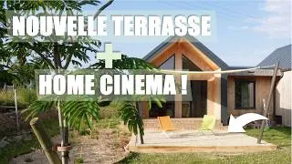 Miniature : On crée une GRANDE TERRASSE OMBRAGÉE et on transforme la maison en CINÉMA ! 🍿 - EP.254