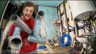 Miniature : Je commence ENFIN ma SALLE de BAIN : les évacuations c'est coule ! EP27