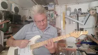 Miniature : Creep tuto II gratte Electrique. Accords sur tout le manche