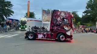 Miniature : Camions décorés 2025 🎨🚛 | Parade nocturne des 24 Heures Camions en 4K