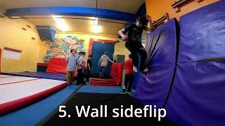 Miniature : 14 wall tricks