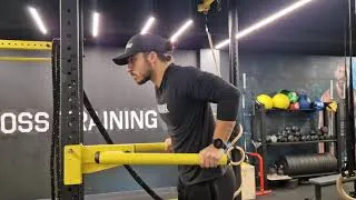 Miniature : Comment Réaliser LES DIPS en Musculation pour travailler les TRICEPS ?