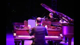 Miniature : Bernstein (arr. Musto / Aymonod) : Danses symphoniques de West Side Story (pianos: Aymonod / Legris)