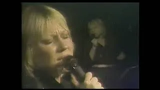 Miniature : EVA - Je voulais te dire que je t’attends (Live 1981)