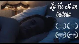 Miniature : LA VIE EST UN CADEAU - court métrage THRILLER