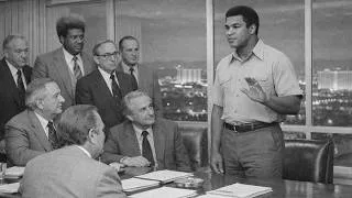 Miniature : Muhammad Ali REFUSE de Combattre pour 200 Millions : Sa Raison BOULEVERSE les Investisseurs