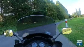 Miniature : Roadtrip moto autour de Paris - Le Vexin - Sur la route du domaine de Villarceaux Chaussy