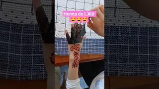 Miniature : Henne de L'Aïd 🤩 avec la cousine Lyna 🫶🏻 #henna #sticker #enfants #decoration #mehndidesign