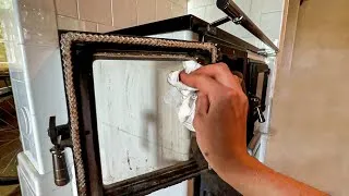 Miniature : Comment Nettoyer la Vitre de son Poêle à Bois