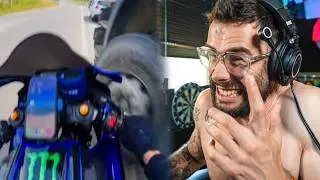 Miniature : Le camion lui coupe la route ! (React Motos)