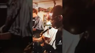 Miniature : Miserlou : Improvisation solo saxophone alto