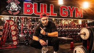 Miniature : Bull Gym Bali : elle joue les salles hardcore… mais en est-elle vraiment une ?