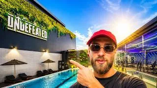 Miniature : Undefeated : le bodybuilding a trouvé son temple à Bali ?