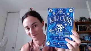 Miniature : Mon livre préféré pour interpréter une carte de tarot ( livre en anglais )