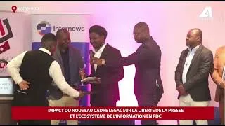 Miniature : Constant Mutamba baptise l'ouvrage de Patient Ligodi sur la liberté de la presse en RDC
