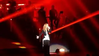 Miniature : Concert Celine Dion le 28 Juin 2016 Accor Arena. S'il Suffisait D'aimer. titre Vole