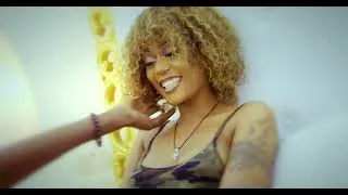 Miniature : Louz baby - Mère Ya palais  ( clip officiel )