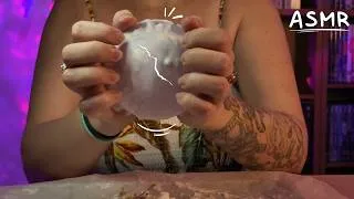 Miniature : ASMR 🕯️ Je recouvre des squishies de cire et je les fais craquer...