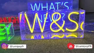 Miniature : Enseigne lumineuse en néon avec coffret en Plexiglas. Personnalisez votre texte ou votre logo !
