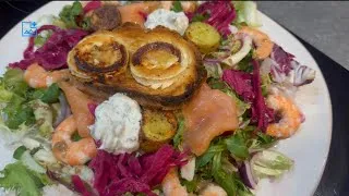 Miniature : SALADE CHÈVRE MIEL , SAUMON, POMMES DE TERRE GRENADE SUR LIT DE SALADE VERTE/ FACILE, RAPIDE, FRAIS