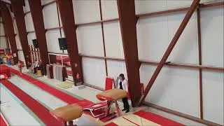 Miniature : compétition gymnastique  poussine performance indiv et equipe