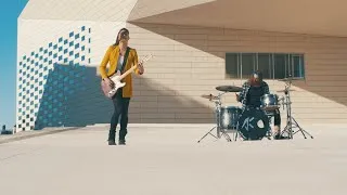 Miniature : Touché - MamaKilla (Official Fr)