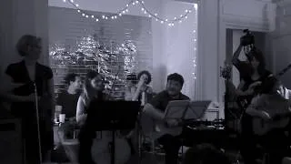 Miniature : WHATEVERSHEBRINGSWESING "Sempre cu mie" (Canzoniere Grecanico Salentino) 27 mai 2018