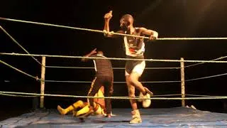 Miniature : COMBAT DE CATCH CONGOLAIS BA CONGO AVEC BB SIRENE VS LIYEBO