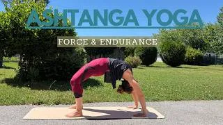 Miniature : 35 min d'Ashtanga Yoga | Niveau intermédiaire • Endurance, force et concentration