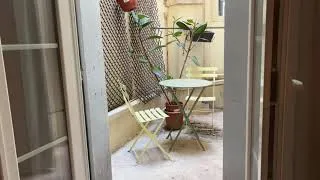 Miniature : Mat & Seb vous présente un grand 2 pièces au charme fou à Saint-Roch- Montpellier