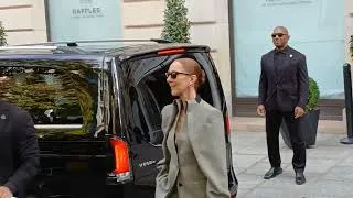 Miniature : Céline Dion LIVE in Paris ❤️🇫🇷 | The FULL Moment Outside the Raffles! #celinedion 