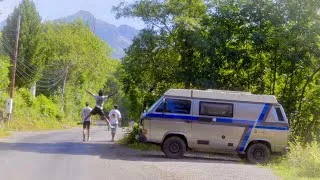Miniature : les amis, l'été, et les souvenirs