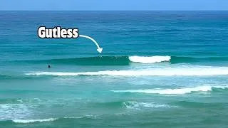 Miniature : Surfing summer waves in France