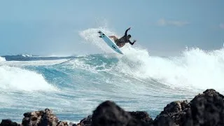 Miniature : Maxime Huscenot | SURFING WITH FRIENDS IN REUNION ISLAND