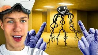 Miniature : Je suis RETOURNÉ dans NOCLIP VR pour enfin TERMINER le jeu !
