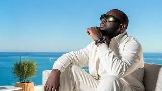 Miniature : Gims_-_Derrière Mon Sourire (Music Audio)