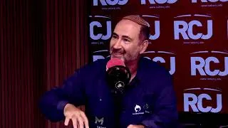 Miniature : David Ohnona et Josyane Savigneau — Essentiel, spécial L'Arche