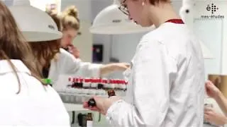 Miniature : mes-études enquête... à l'École Supérieure du Parfum