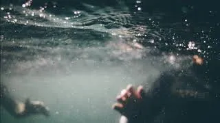 Miniature : Pull marine reprise