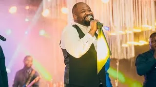 Miniature : NA NZELA NA NGA EN LIVE | UNE PRESTATION HORS DU COMMUN DE MOISE MBIYE 