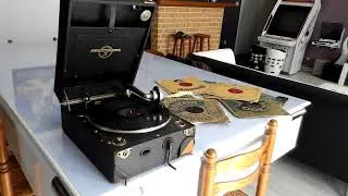 Miniature : gramophone