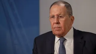 Miniature : S.V. Lavrov répond aux blogueurs VK (Saint-Pétersbourg, 04-06-26)