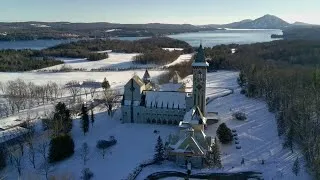 Miniature : Magog et l'Abbaye Saint-Benoît-du-Lac