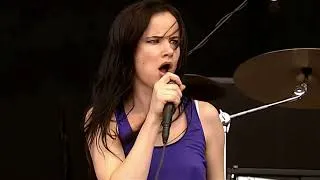Miniature : Juliette & The Licks  – So Amazing (2006)